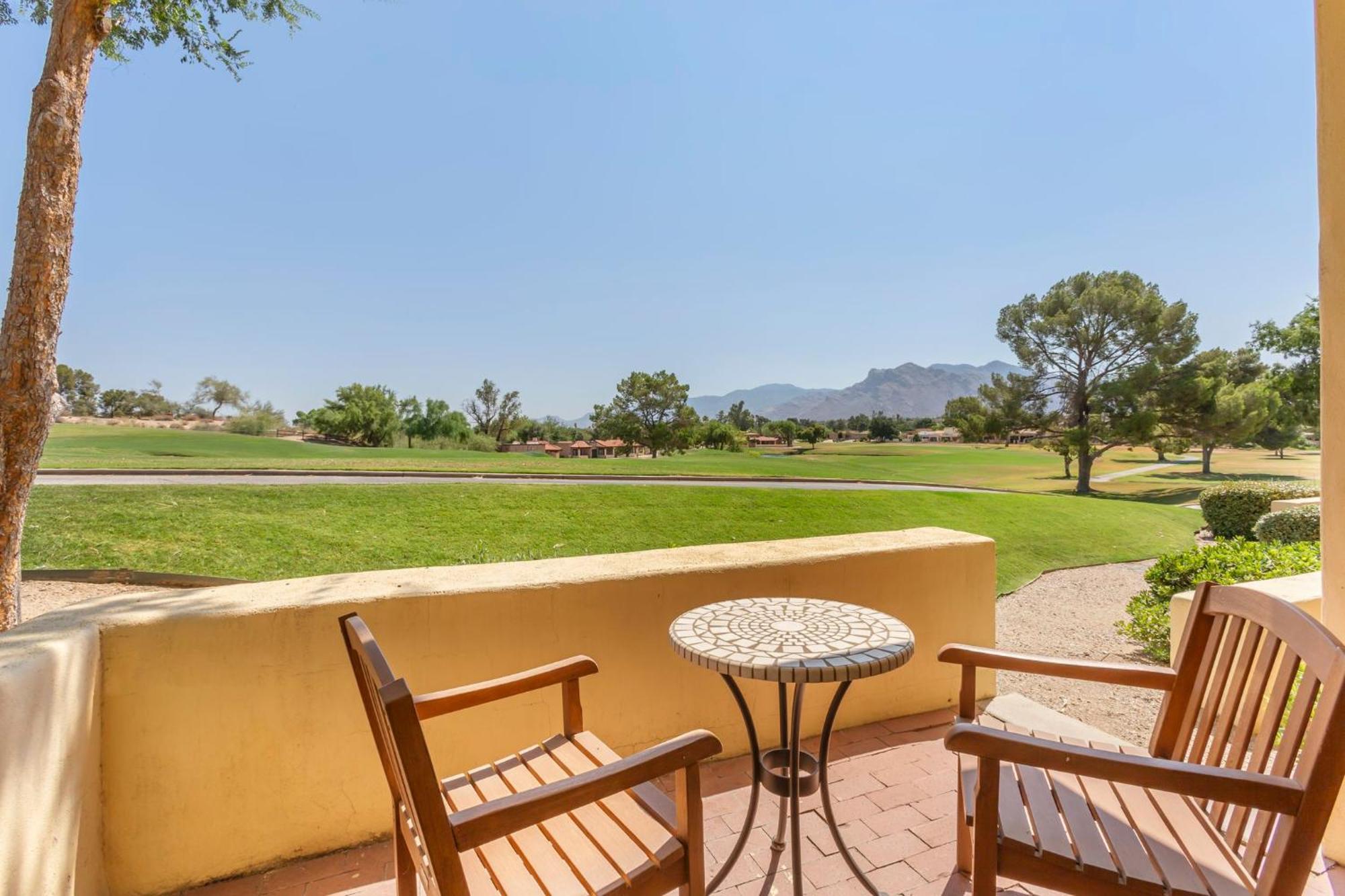 Omni Tucson National Resort & Spa Casas Adobes Exterior photo